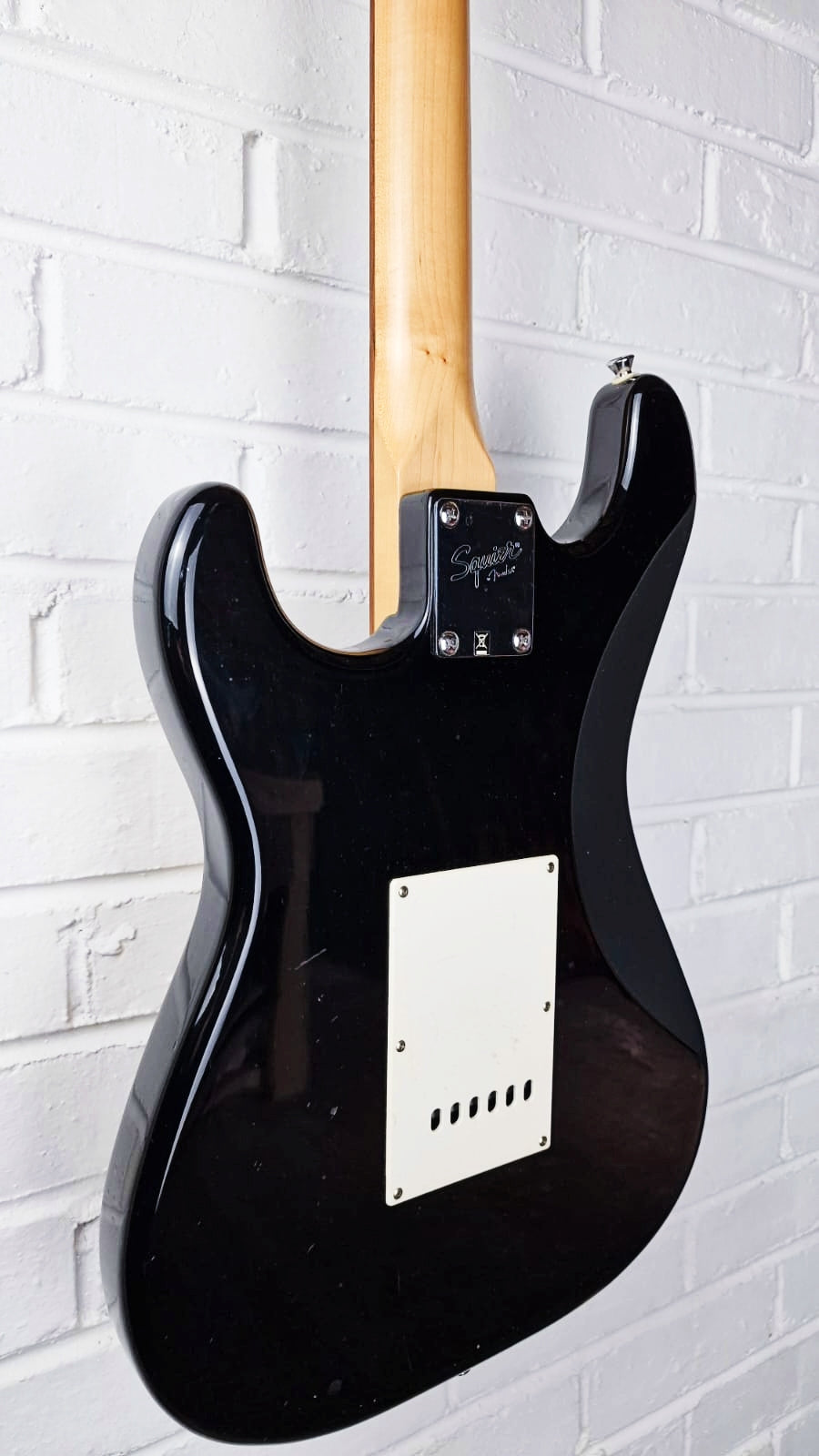 FENDER SQUIER BULLET STRATOCASTER 2007 BLACK ELECTRIC GUITAR