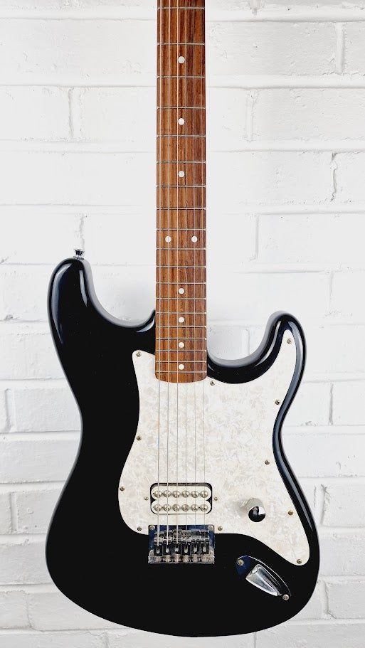 STAGG TOM DELONGE STYLE STRATOCASTER BLACK ELECTRIC GUITAR