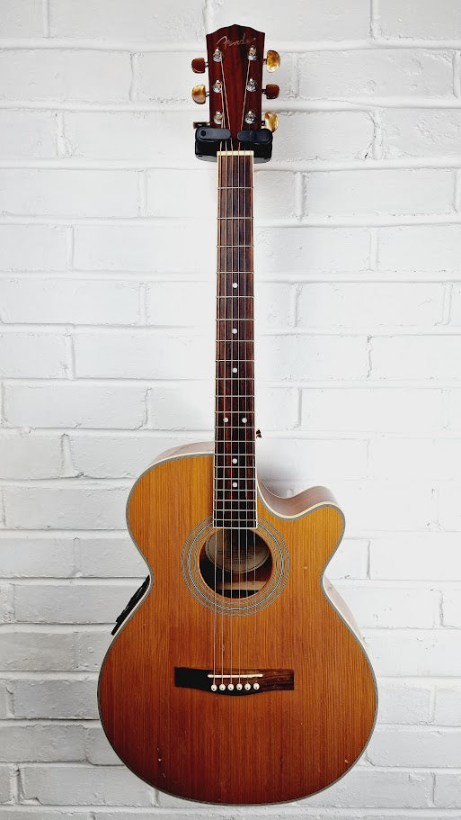 FENDER JG-26SCE NAT ELECTRO ACOUSTIC GUITAR
