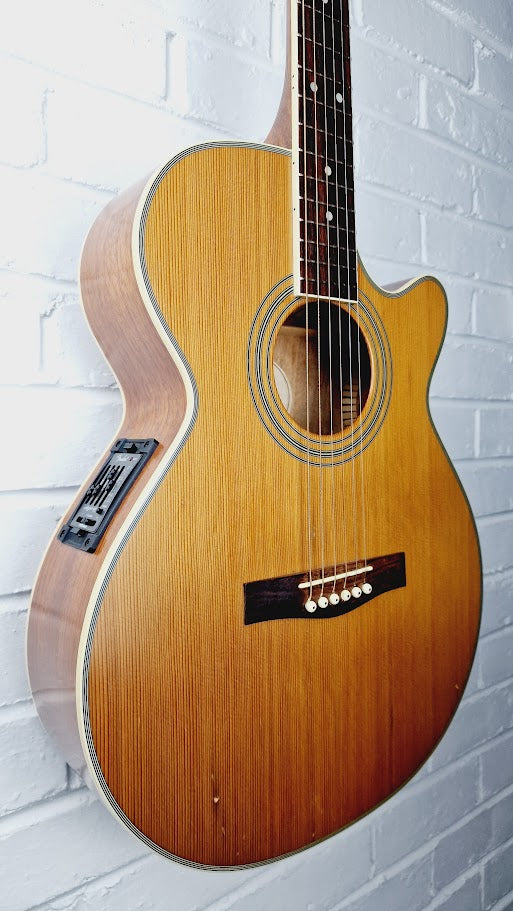 FENDER JG-26SCE NAT ELECTRO ACOUSTIC GUITAR