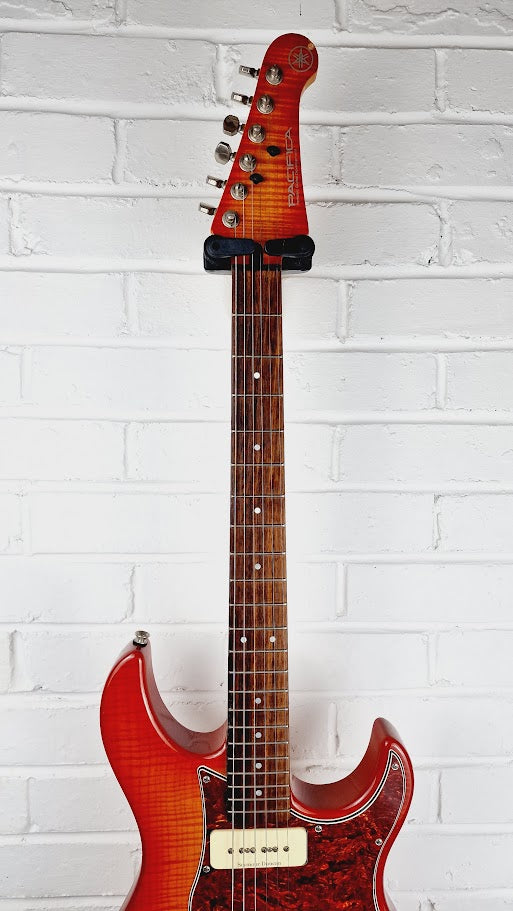 YAMAHA PACIFICA PA611HFM LIGHT AMBER BURST ELECTRIC GUTIAR