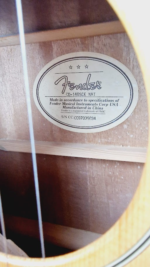 FENDER CD-140SCE NAT ELECTRO ACOUSTIC GUITAR