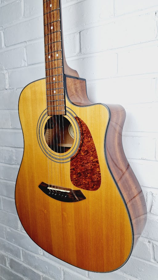 FENDER CD-140SCE NAT ELECTRO ACOUSTIC GUITAR