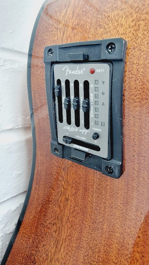 FENDER CD-140SCE NAT ELECTRO ACOUSTIC GUITAR