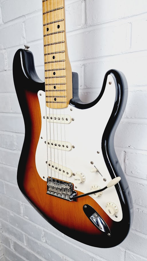 FENDER CLASSIC PLAYER 50S MEXICAN STRATOCASTER 2 COLOUR SUNBURST 2006 60TH ANNIVERSARY