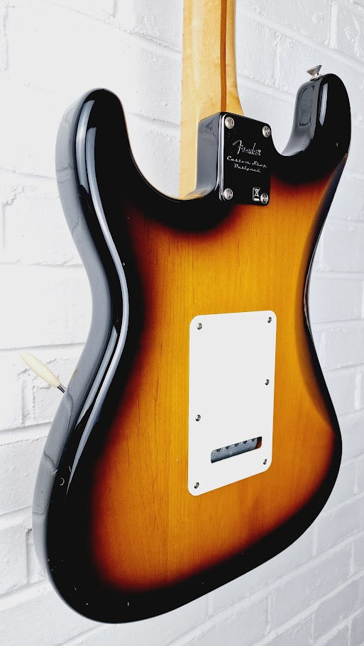 FENDER CLASSIC PLAYER 50S MEXICAN STRATOCASTER 2 COLOUR SUNBURST 2006 60TH ANNIVERSARY