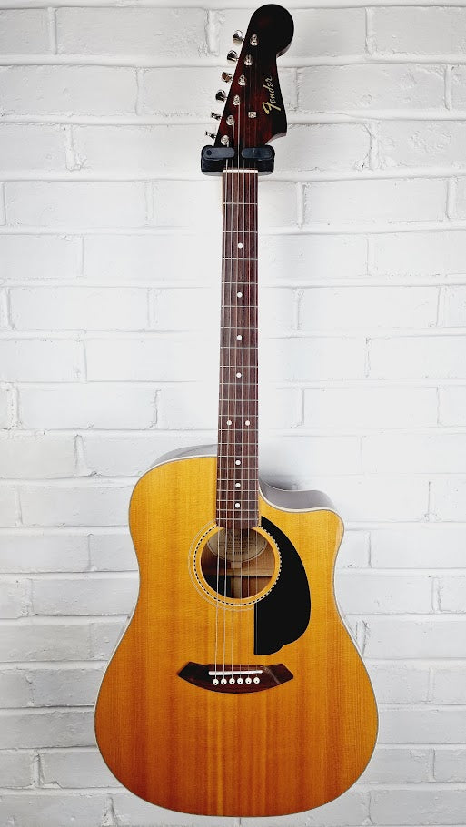 FENDER KINGMAN SCE NAT KOREAN ELECTRO ACOUSTIC GUITAR