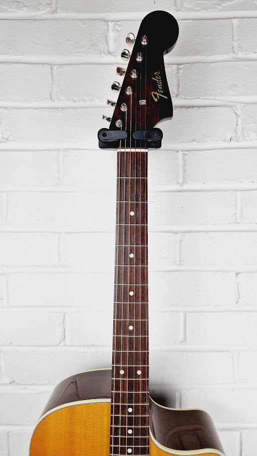 FENDER KINGMAN SCE NAT KOREAN ELECTRO ACOUSTIC GUITAR