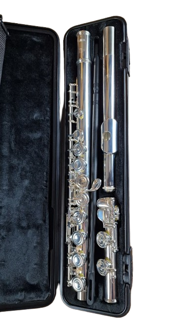 YAMAHA YFL212 FLUTE WITH CASE *BOXED*