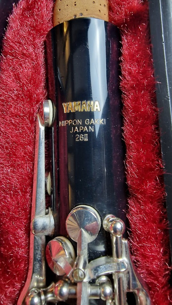 YAMAHA YCL 26II CLARINET WITH CASE
