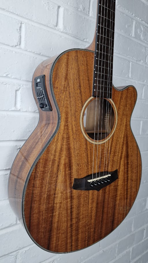 TANGLEWOOD EVOLUTION EXOTIC TSF CE X KOA ELECTRO ACOUSTIC GUITAR