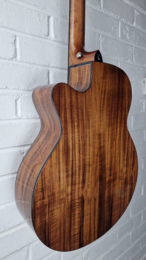 TANGLEWOOD EVOLUTION EXOTIC TSF CE X KOA ELECTRO ACOUSTIC GUITAR