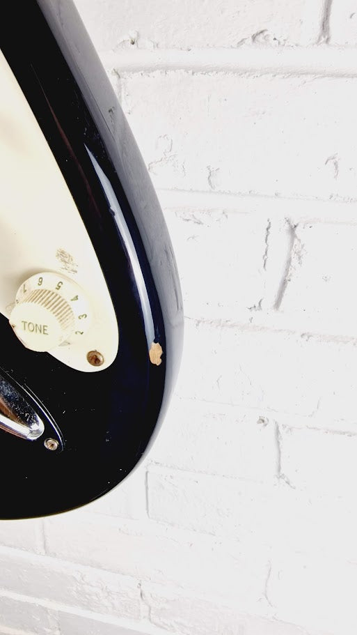 FENDER SQUIRE 1999 AFFINITY SERIES STRATOCASTER BLACK ELECTRIC GUITAR