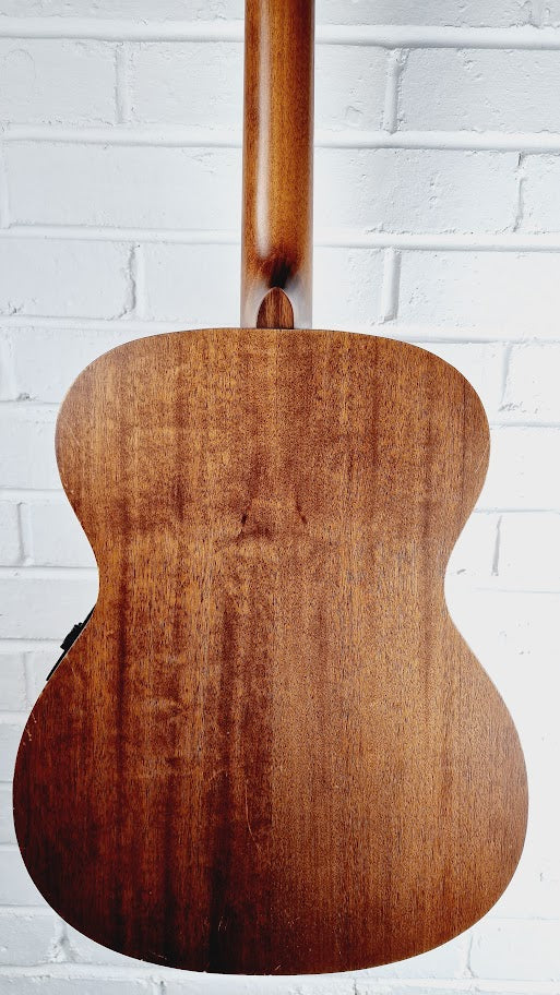 SIGMA 000MEL+ ELECTRO ACOUSTIC LEFT HANDED NATURAL GUITAR