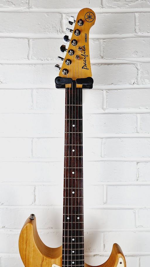 YAMAHA PACIFICA 112J YELLOW NATURAL SATIN ELECTRIC GUITAR