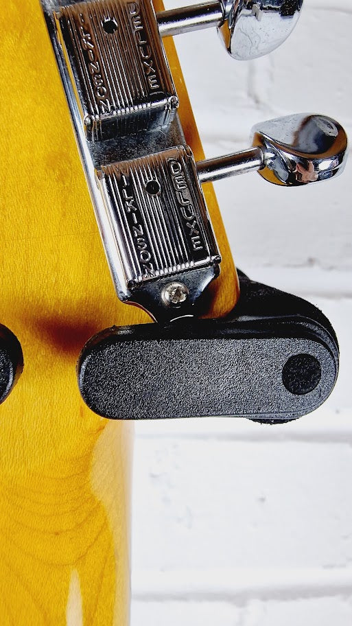 VINTAGE JOE DOE JAILBIRD ELECTRIC GUITAR + TWEED CASE