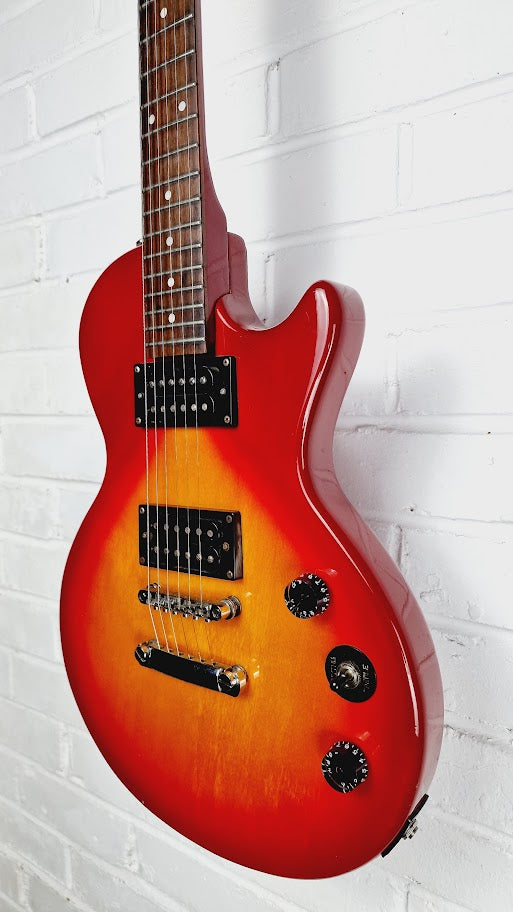 EPIPHONE LES PAUL SPECIAL 2001 SAMICK KOREA CHERRY SUNBURST ELECTRIC GUITAR