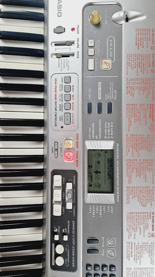 CASIO LK55 61 KEY LIGHTING SYSTEM KEYBOARD