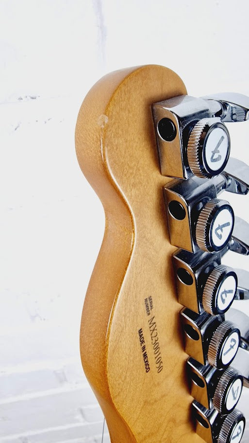 FENDER PLAYER PLUS NASHVILLE TELECASTER SIENNA SUNBURST ELECTRIC GUITAR