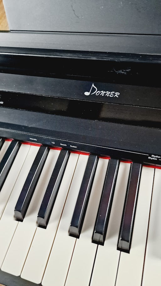 DONNER DEP10 88 KEY DIGITAL PIANO KEYBOARD + PEDAL + POWER SUPPLY