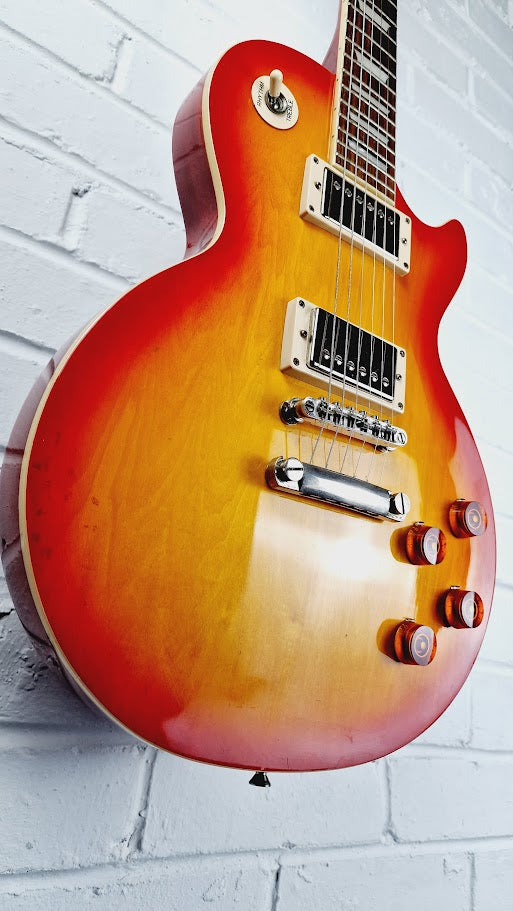 EPIPHONE LES PAUL TRIBUTE 2010 OUTFIT FADED CHERRY SUNBURST
