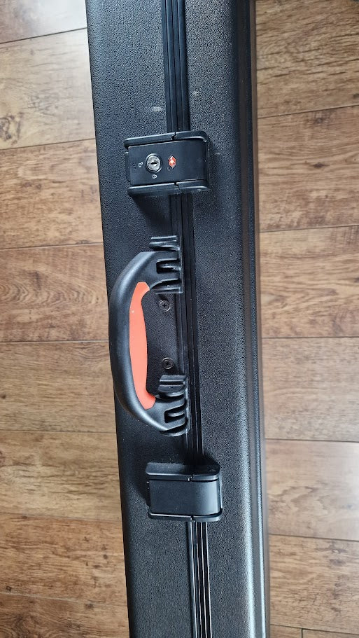 OFFICIAL FENDER PRECISION BASS MOULDED ABS HARD CASE