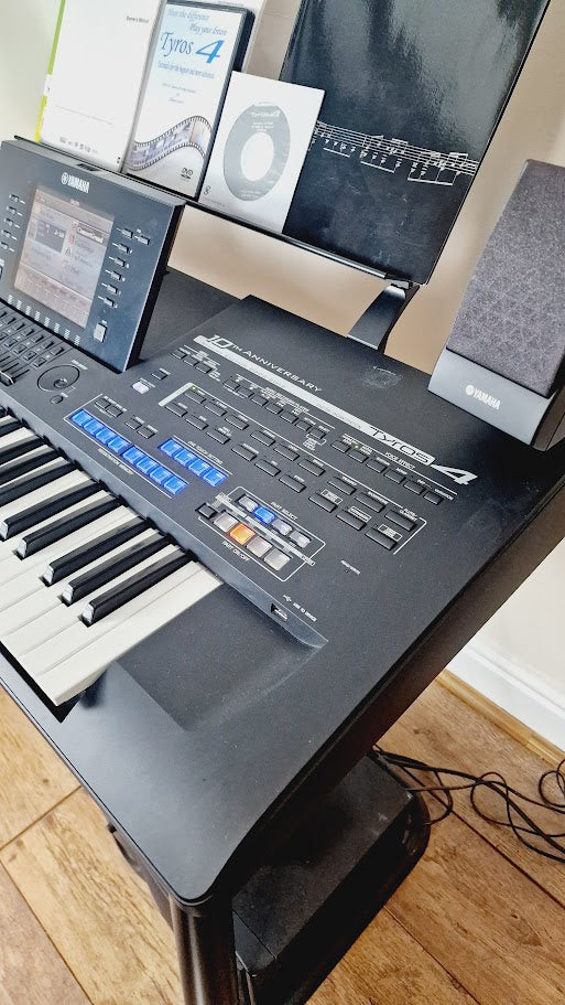 YAMAHA TYROS 4 SPECIAL EDITION XL 10TH ANNIVERSARY KEYBOARD