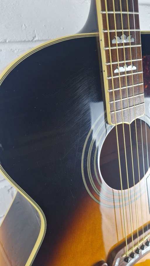 EPIPHONE EJ 200 VS JUMBO SUNBURST 2007 ACOUSTIC GUITAR + HARD CASE