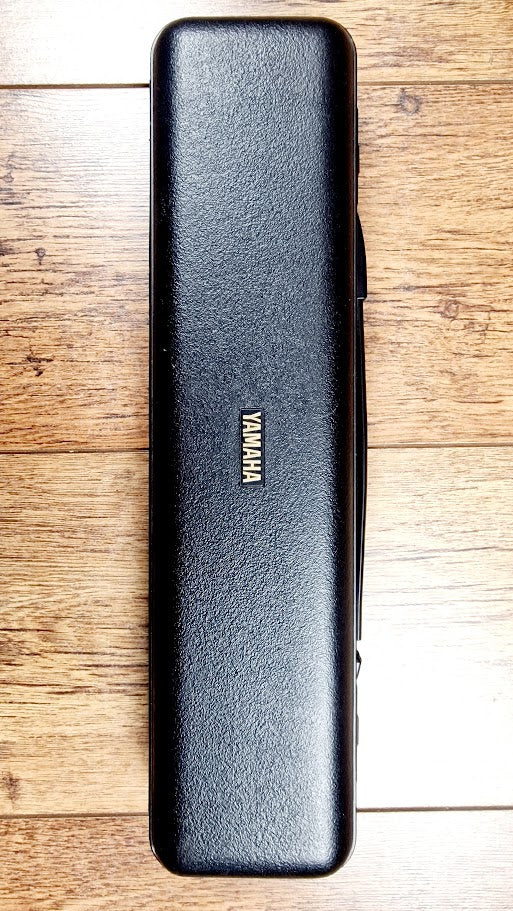 YAMAHA 211SII SILVER PLATED FLUTE AND CASE