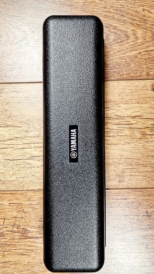 YAMAHA YFL 212 FLUTE WITH ORIGINAL BOX, CARRY CASE AND HARD CASE