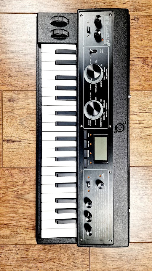 KORG MICROKORG XL+ SYNTHESIZER / VOCODER + OFFICIAL CASE