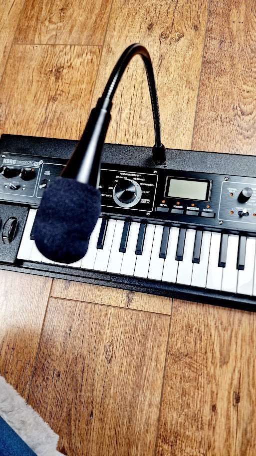 KORG MICROKORG XL+ SYNTHESIZER / VOCODER + OFFICIAL CASE