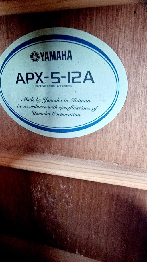 YAMAHA APX-5-12A DARK BROWN BURST 12 STRING ELECTRO ACOUSTIC GUITAR