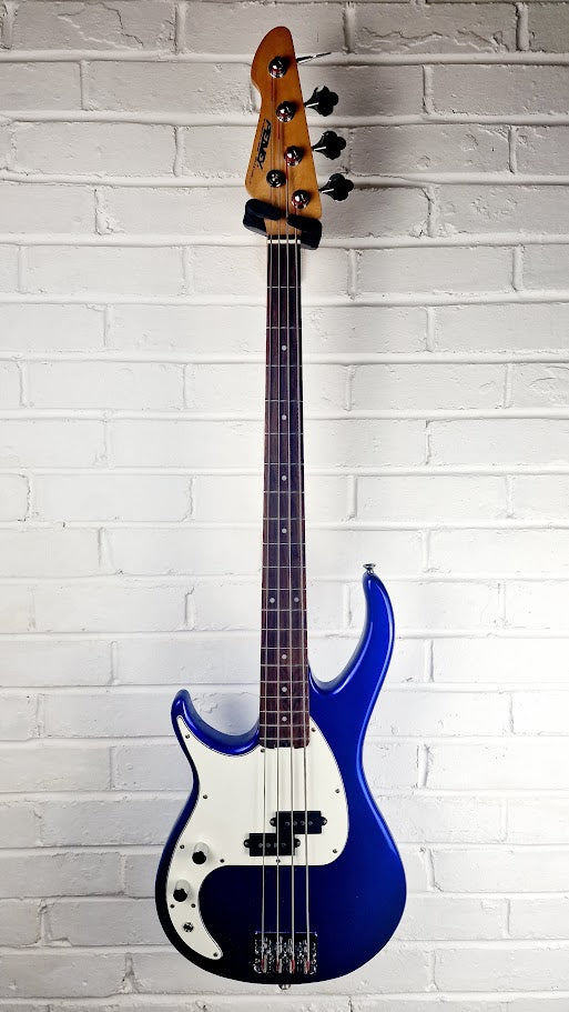 PEAVEY MILESTONE IV 4 STRING LEFT HANDED BASS (SPARES/REPAIR)