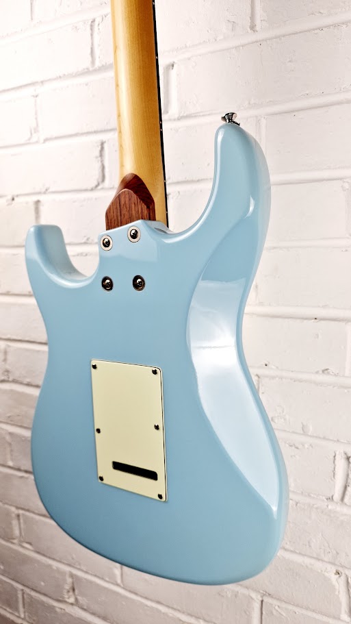 VINTAGE ADVANCE AV6 LAGUNA BLUE STRATOCASTER ELECTRIC GUITAR