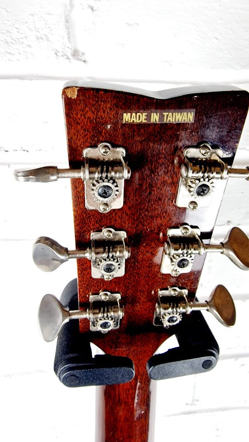 YAMAHA FG180 RED LABEL 1970s ACOUSTIC GUITAR #002