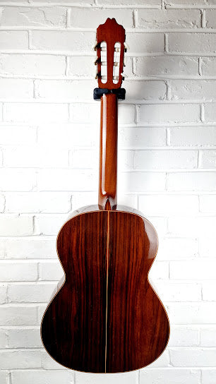 VINTAGE CUENCA 40P CLASSICAL GUITAR