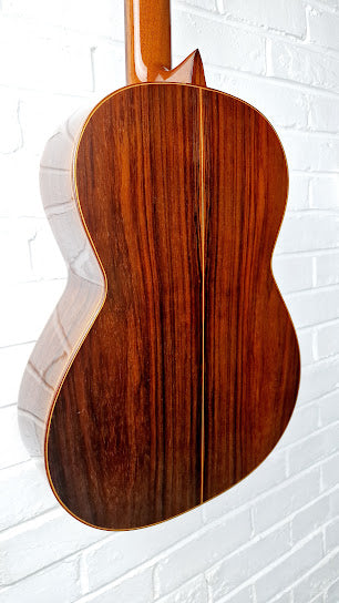 VINTAGE CUENCA 40P CLASSICAL GUITAR