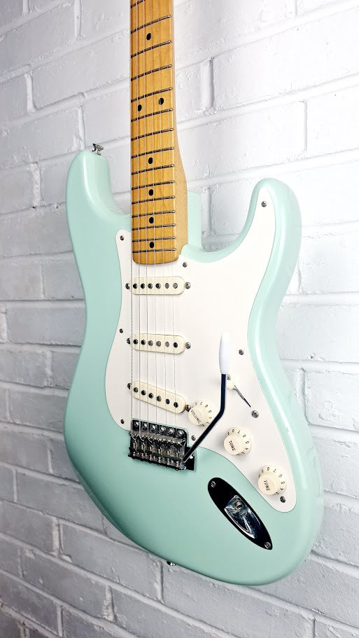 FENDER CLASSIC SERIES 50'S STRATOCASTER SEA FOAM GREEN 2013