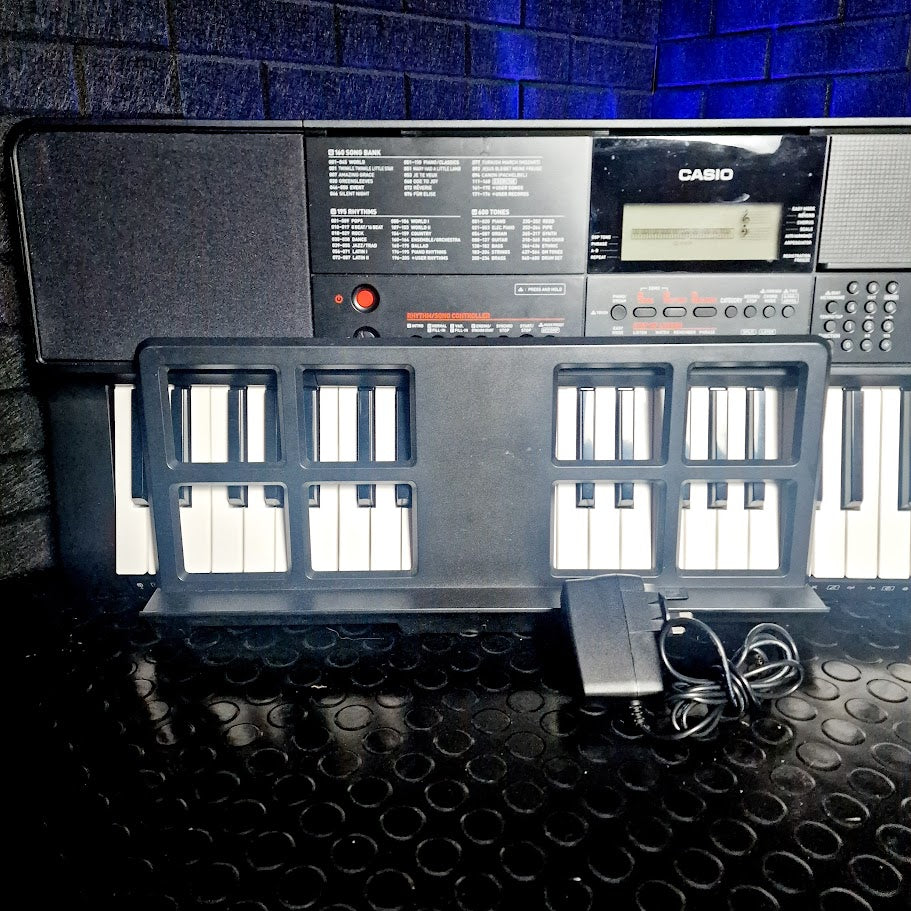 CASIO CT-X700 61 KEY TOUCH RESPONSIVE KEYBOARD