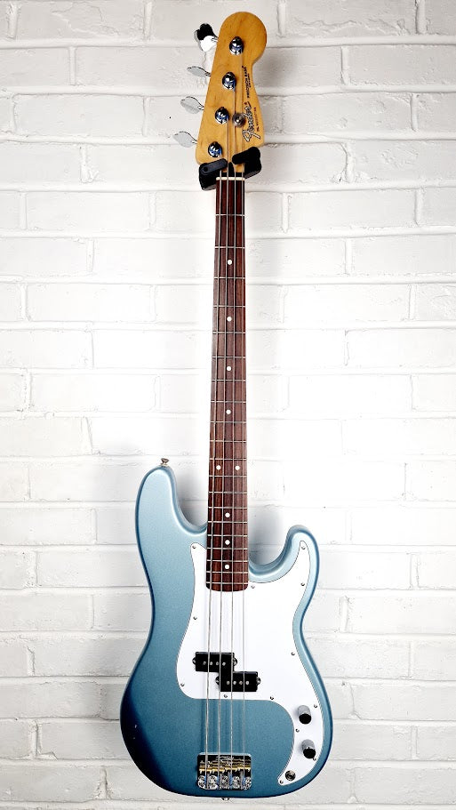 FENDER STANDARD PRECISION P BASS 2005 BLUE AGAVE