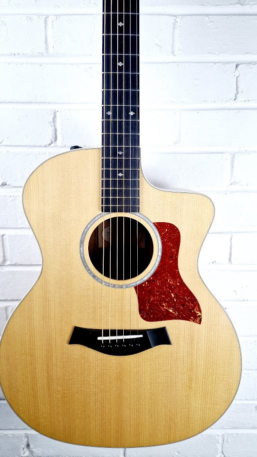 TAYLOR 214CE-K DLX ELECTRO ACOUSTIC GUITAR + TAYLOR HARD CASE