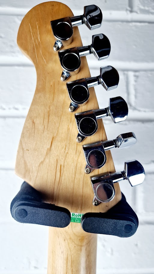 CRUISER BY CRAFTER RED STRATOCASTER ELECTRIC GUITAR