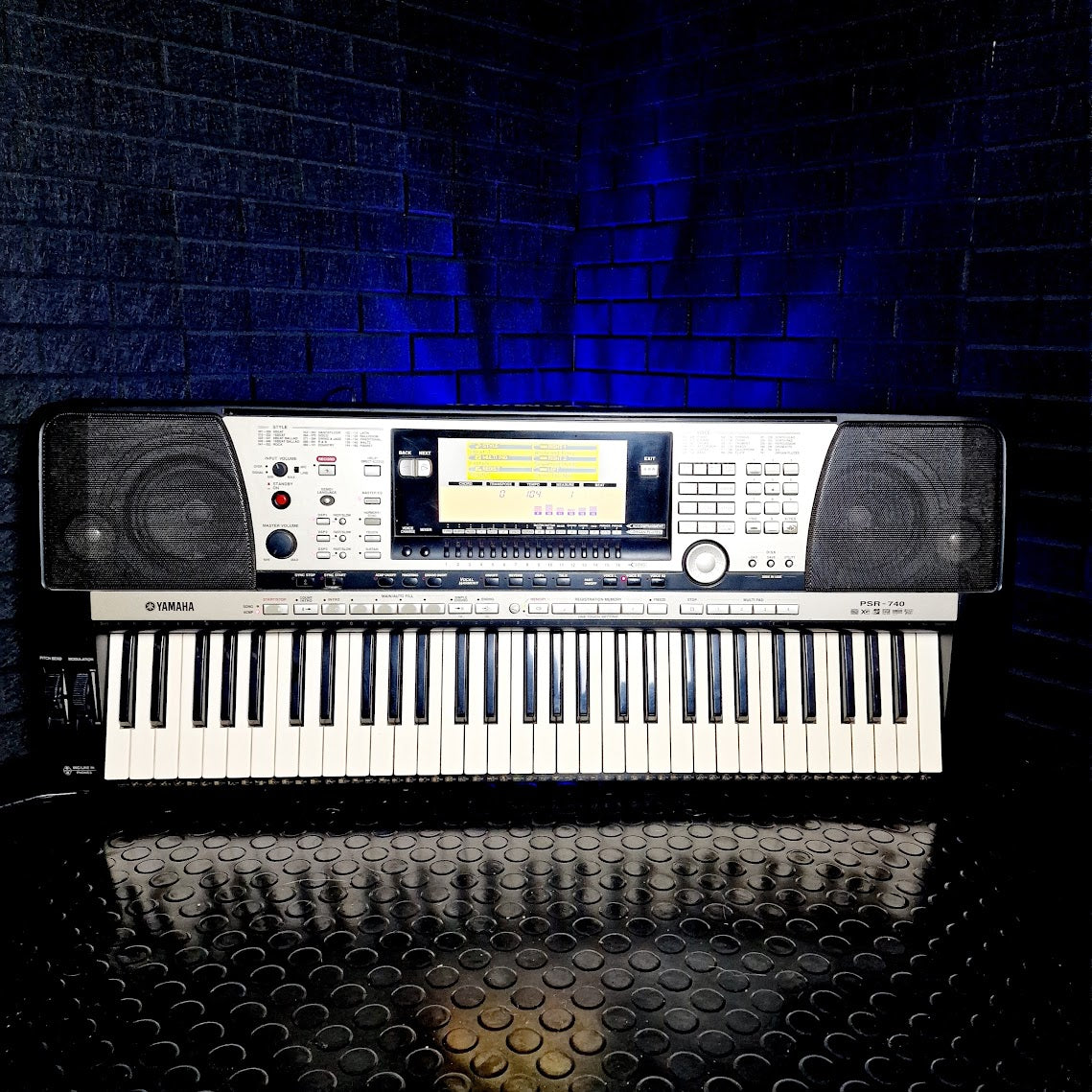 YAMAHA PSR740 61 KEY ARRANGER KEYBOARD **SPARES/REPAIR**
