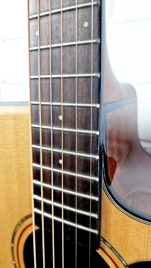 ALVAREZ AD30CE ELECTRO ACOUSTIC NATURAL GUITAR