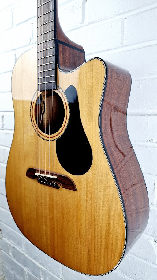 ALVAREZ AD30CE ELECTRO ACOUSTIC NATURAL GUITAR