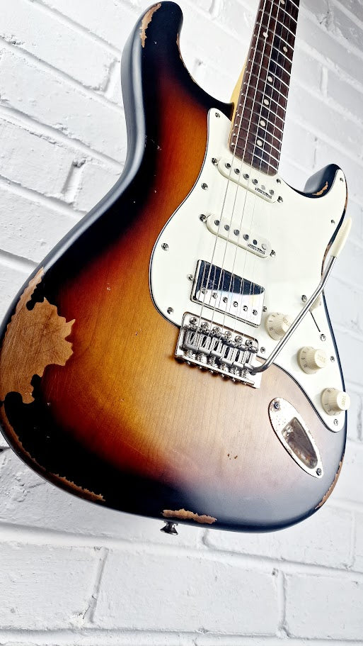 VINTAGE V6 PAUL ROSE ROAD WORN SUNBURST STRATOCASTER ELECTRIC GUITAR