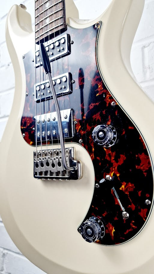 PRS S2 STUDIO 2019 ANTIQUE WHITE ELECTRIC GUITAR
