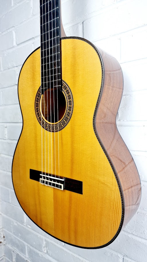 YAMAHA CG201S NATURAL CLASSICAL GUITAR