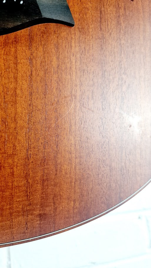 TAYLOR GS MINI E MAHOGANY ELECTRO ACOUSTIC GUITAR + TAYLOR GIG BAG